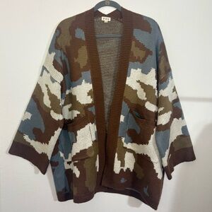 POL Neutral Camouflage open cardigan brown and blue with front pockets size L